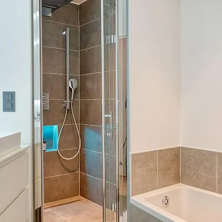 Spacious And Cosy 2-bedroom Seaside In K Апартаменты Кнокке-Хейст